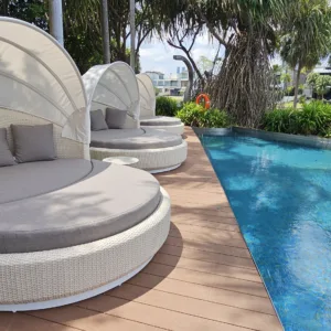 Furniture Rattan Daybed Sun-resistant Canopy