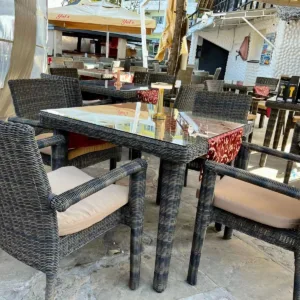 Aquadrom YUL's Restaurant,Goodwin's outdoor rattan dining set 5 Nice choice dining set